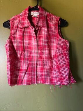 VTG Red plaid crop tank
